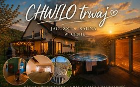 Chwilo Trwaj dom z jacuzzi i kominkiem z widokiem na góry Korbielów Pilsko